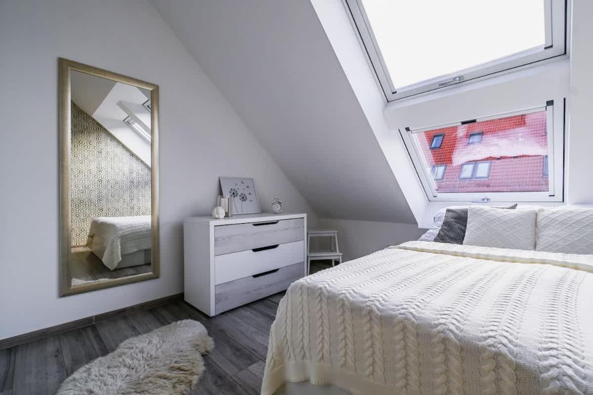 Luxury Apartment In The City Center 布拉迪斯拉发 外观 照片